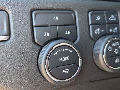 Used 2024 Chevrolet Silverado 2500 LT w/ All Star Edition image 11