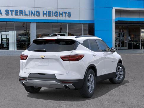 New 2025 Chevrolet Blazer LT w/ Convenience Package image 4