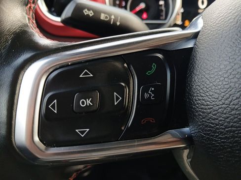 Used 2020 Jeep Gladiator Rubicon image 10