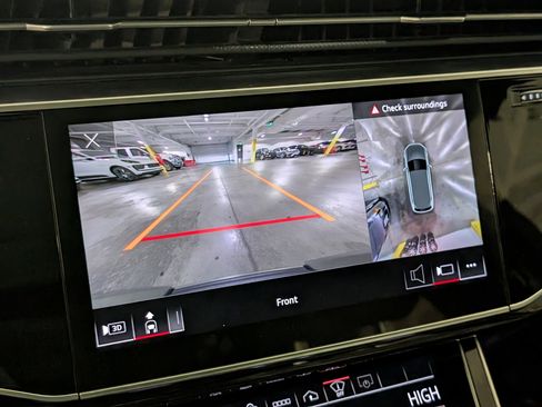 Used 2021 Audi Q7 3.0T Prestige w/ Prestige Package image 37