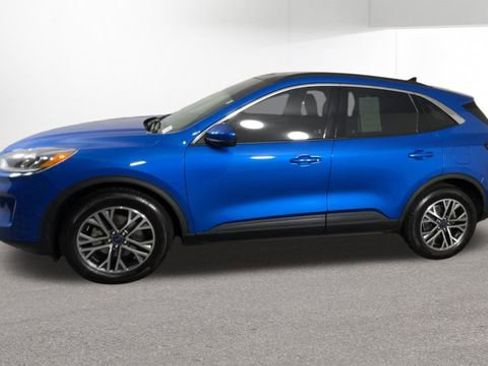 Used 2020 Ford Escape SEL image 5