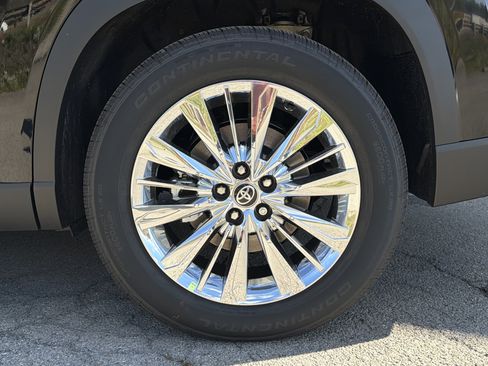 New 2026 Toyota Grand Highlander Platinum AWD/4WD image 47