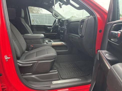 Used 2019 Chevrolet Silverado 1500 RST image 8