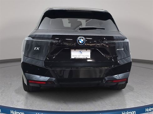 Used 2023 BMW iX xDrive50 w/ Ultimate Package 2 image 7