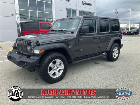 Used 2022 Jeep Wrangler Unlimited Sport AWD/4WD image 1