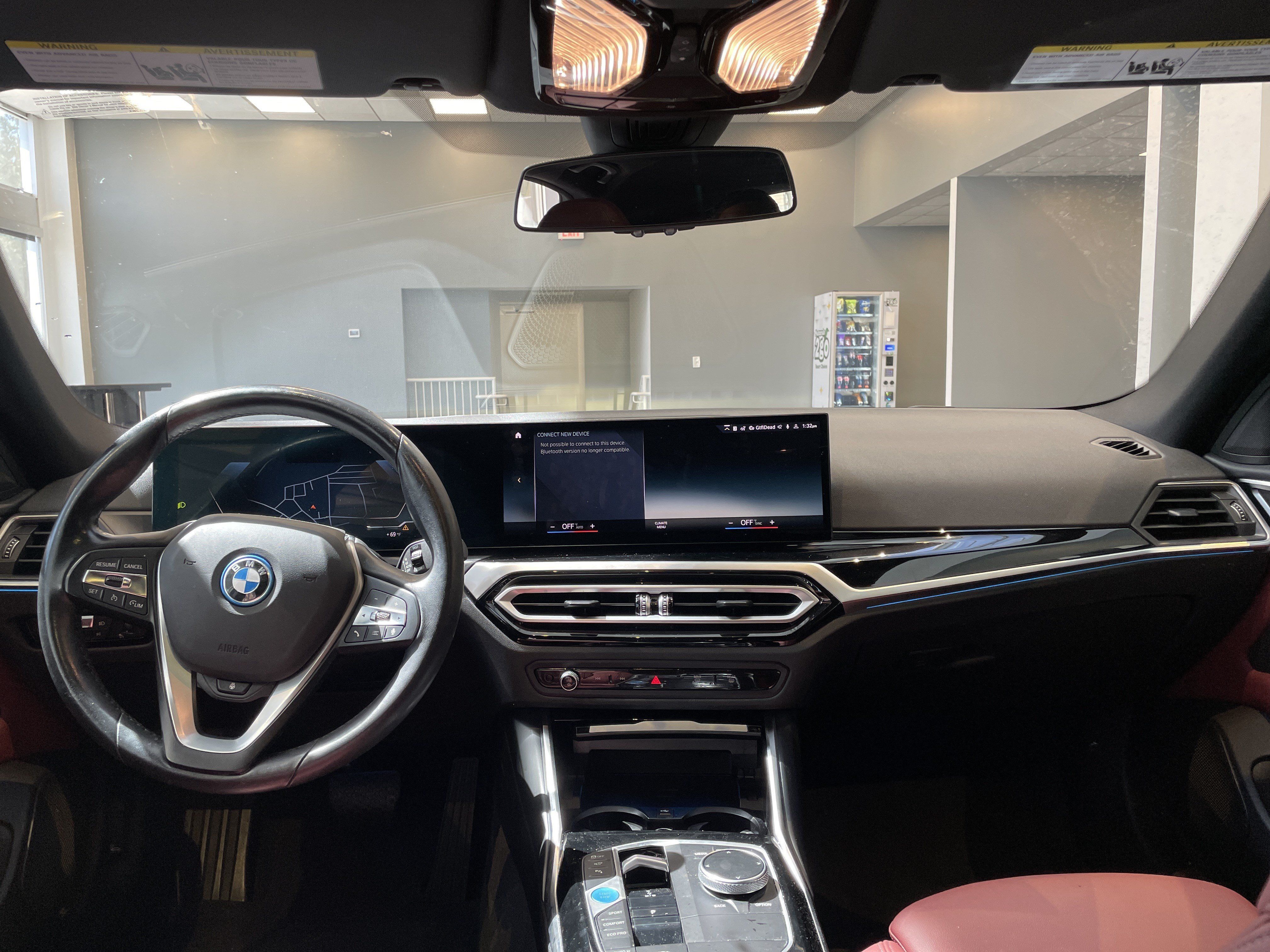Used 2023 BMW i4 eDrive35 w/ Premium Package RWD image 36