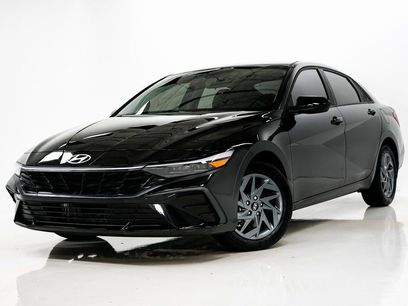 Used 2024 Hyundai Elantra Blue