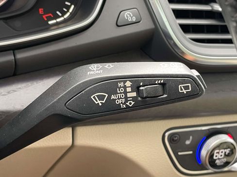 Used 2018 Audi Q5 2.0T Premium Plus AWD/4WD image 22