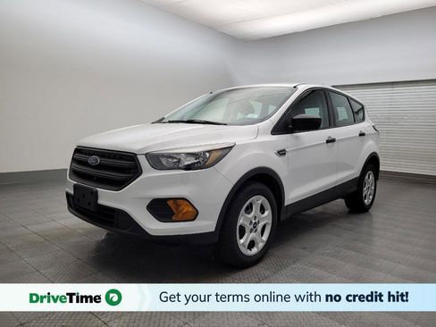 Used 2018 Ford Escape S FWD image 1