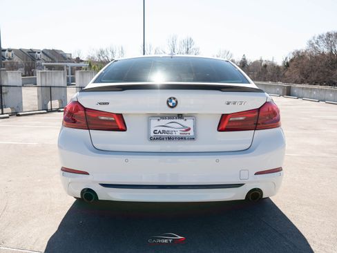 Used 2018 BMW 530i xDrive w/ Premium Package image 6
