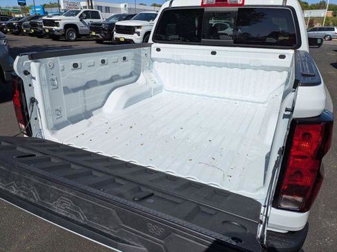 New 2026 Chevrolet Colorado W/T w/ WT Custom Package AWD/4WD image 25