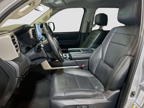 Used 2023 Toyota Tundra Limited w/ Power Package AWD/4WD image 18
