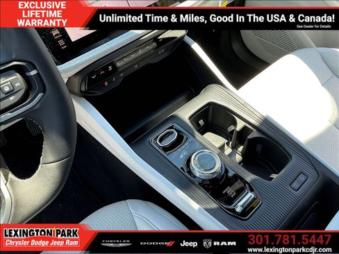 New 2026 Jeep Cherokee Laredo AWD/4WD image 8