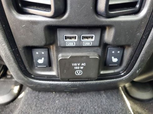 Used 2024 Dodge Durango GT AWD/4WD image 30