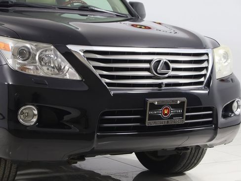 Used 2010 Lexus LX 570 4WD w/ Preferred Accessory Package image 42
