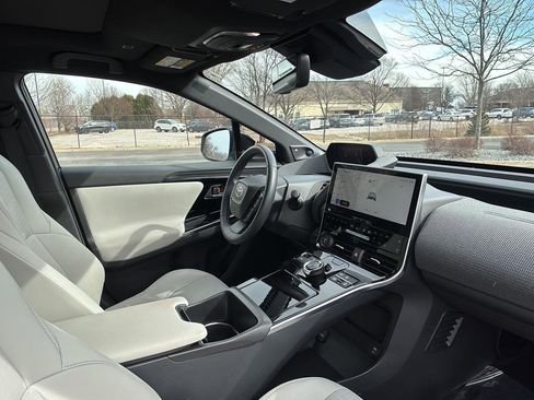 Used 2023 Toyota bZ4X Limited w/ Weather Package image 7