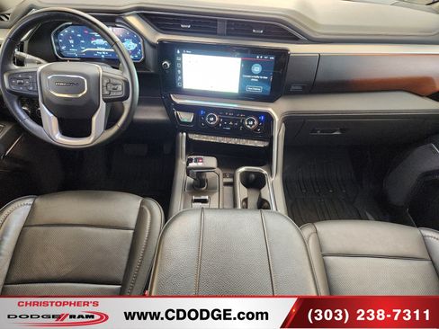 Used 2023 GMC Sierra 1500 Denali w/ Technology Package AWD/4WD image 17