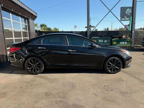 Used 2011 Hyundai Sonata SE FWD image 5