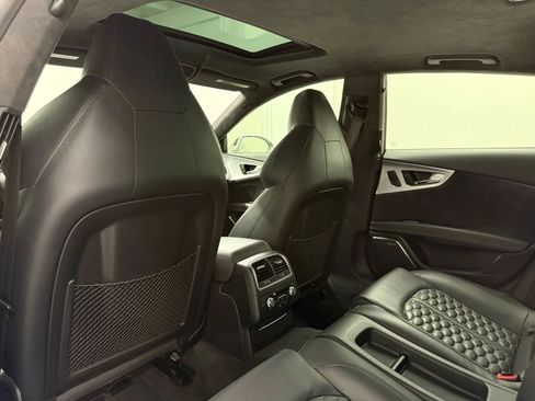 Used 2016 Audi RS 7 Prestige w/ RS 7 Dynamic Package image 45