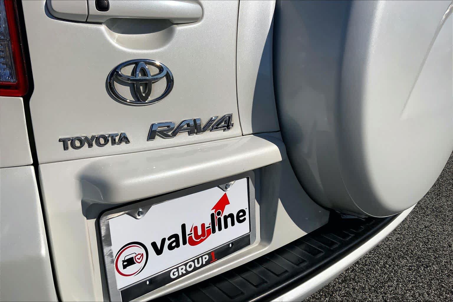 Used 2010 Toyota RAV4 Limited FWD image 28