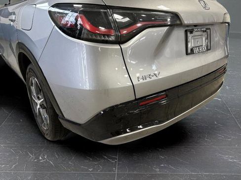 Used 2024 Honda HR-V EX-L image 31