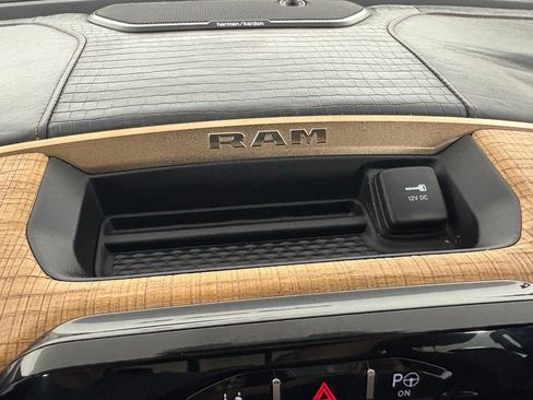 Used 2019 RAM 1500 Limited RWD image 28