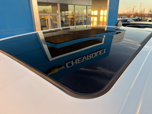 Used 2020 RAM 1500 Limited image 15