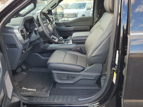 New 2025 Ford F150 Lariat w/ Equipment Group 501A Mid image 24