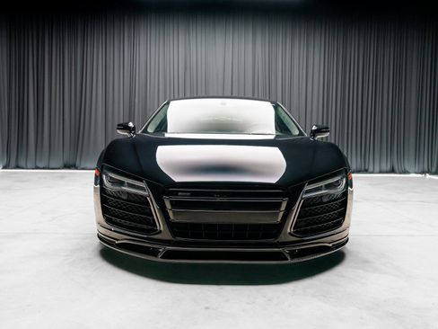 Used 2014 Audi R8 V10 image 18