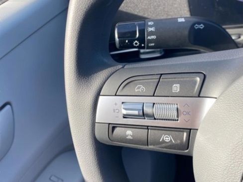 New 2026 Hyundai Kona SE FWD image 21