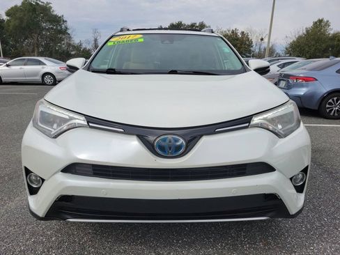 Used 2017 Toyota RAV4 Limited image 15