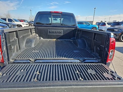 Used 2020 Nissan Frontier SV w/ SV Utility Package image 7