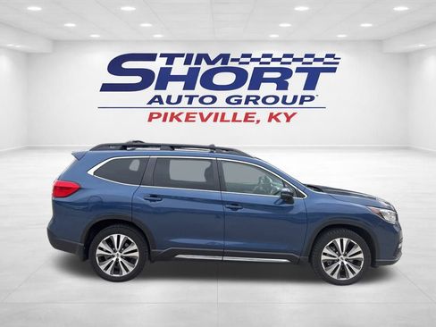 Used 2022 Subaru Ascent Limited w/ Technology Package image 4