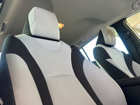 Certified 2020 Toyota Prius LE w/ Carpet Mat Package image 21