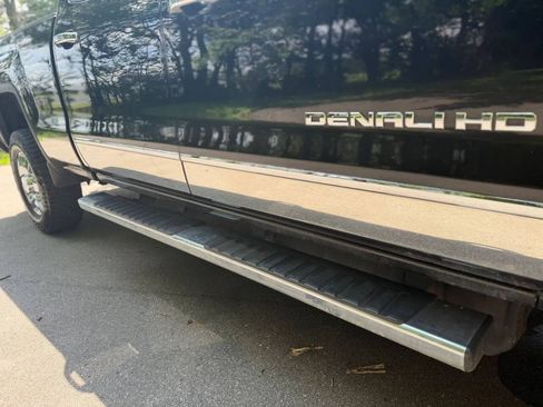 Used 2017 GMC Sierra 3500 Denali w/ Duramax Plus Package AWD/4WD image 85