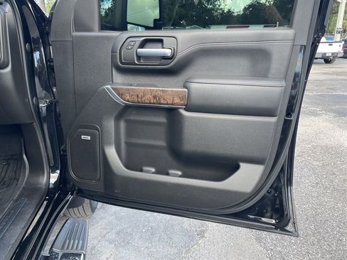 Used 2020 GMC Sierra 3500 Denali w/ Technology Package AWD/4WD image 33