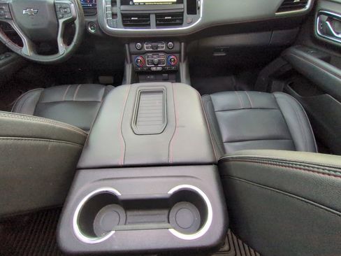 Used 2022 Chevrolet Tahoe RST w/ Luxury Package image 29