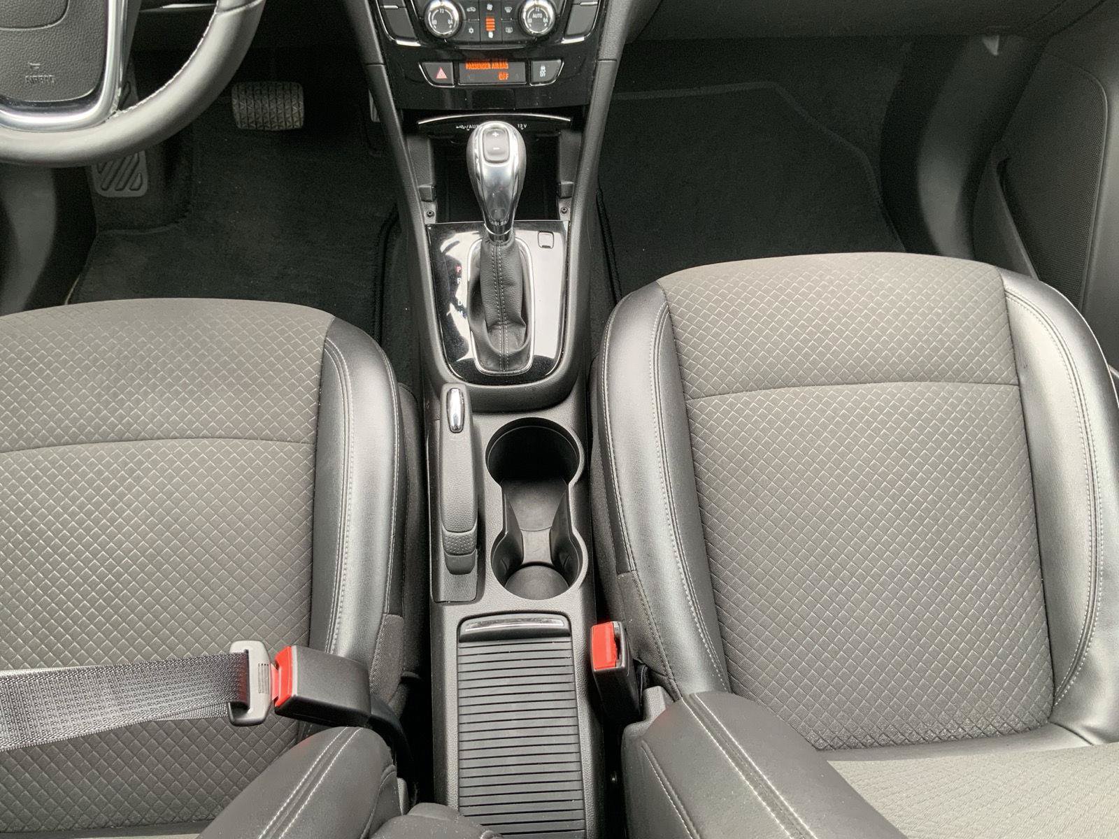Used 2018 Buick Encore Preferred FWD image 39