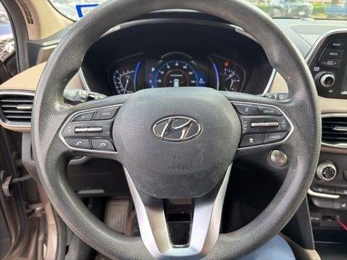 Used 2020 Hyundai Santa Fe SEL image 8
