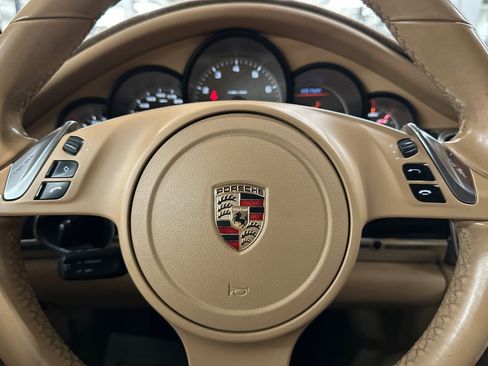 Used 2011 Porsche Panamera 4S image 18