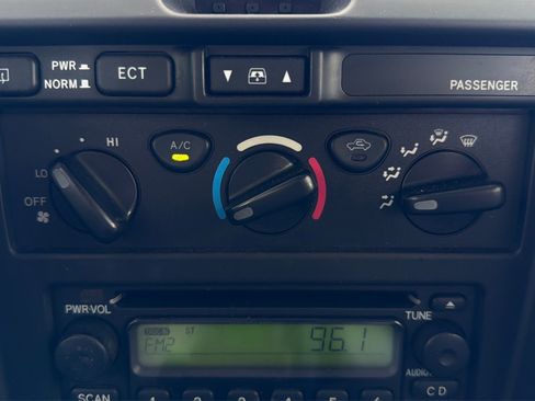 Used 2002 Toyota 4Runner SR5 image 22