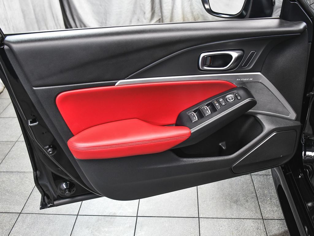 Used 2025 Acura Integra Type S FWD image 9