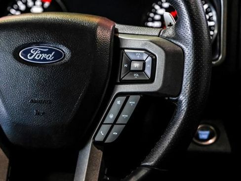 Used 2019 Ford F150 Raptor w/ Equipment Group 802A Luxury AWD/4WD image 16