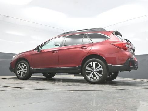Used 2019 Subaru Outback 2.5i Limited AWD/4WD image 29