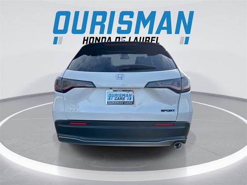 Used 2024 Honda HR-V Sport image 7