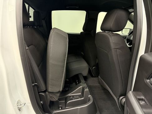 New 2026 Chevrolet Colorado W/T image 18