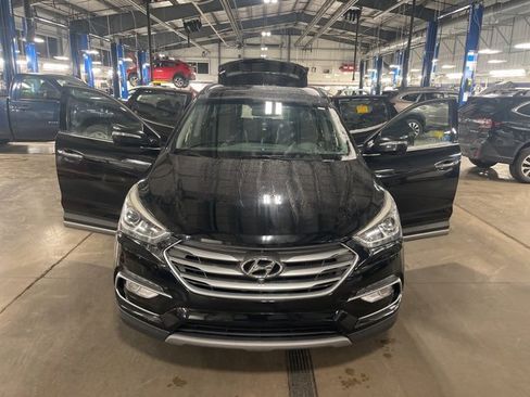 Used 2018 Hyundai Santa Fe Sport image 27