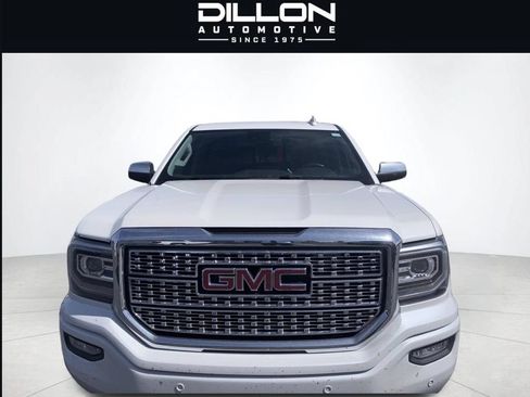 Used 2018 GMC Sierra 1500 Denali w/ Denali Ultimate Package AWD/4WD image 2