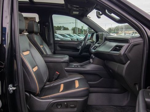 Used 2022 GMC Yukon XL AT4 w/ Max Trailering Package image 18