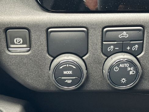 New 2025 Chevrolet Silverado 1500 LT w/ Texas Edition Plus image 29